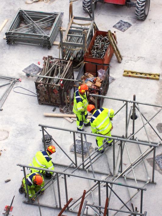 Provision of legal services in connection with construction projects