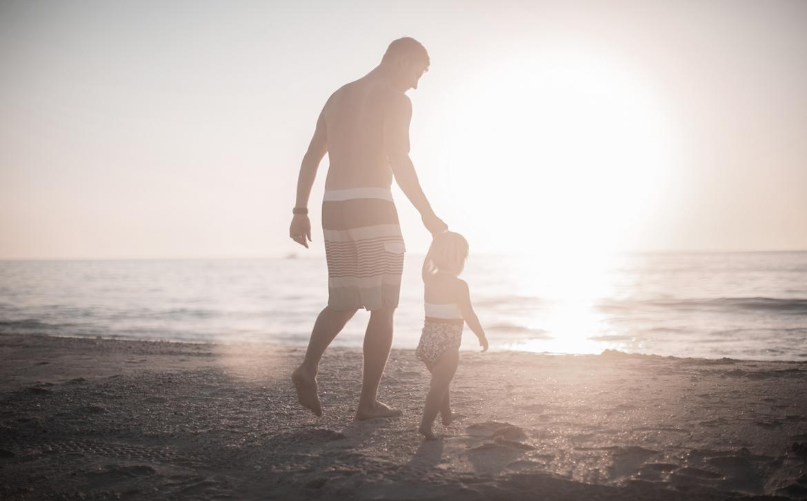 Nach dänischem Recht gelten strenge Schutzvorschriften bei Vaterschaftsurlaub