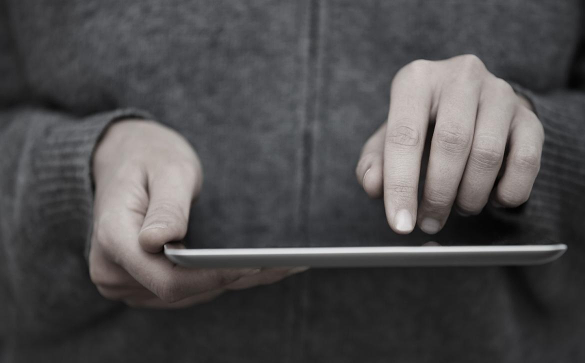 Hvorfor gå ind i sager om digitale sexkrænkelser på nettet? Hvorfor gå ind i sager om digitale sexkrænkelser på nettet?